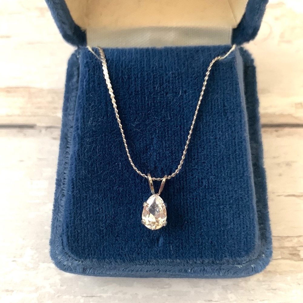 Vintage Avon Teardrop Gemstone Necklace Sterling Silver Chain Womens NEW